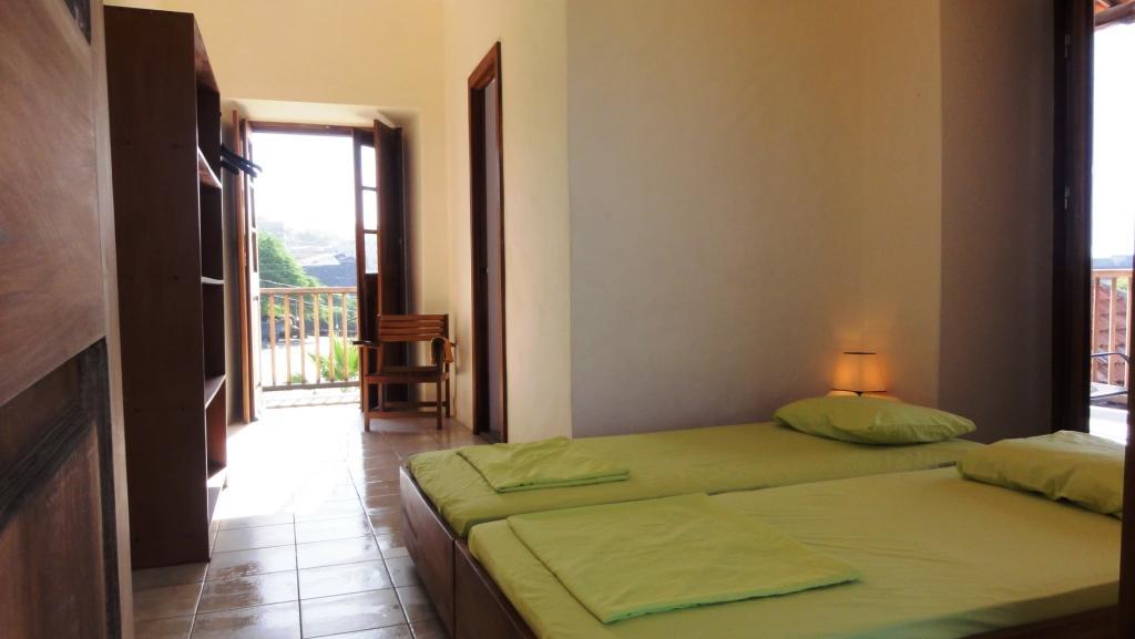 Hôtel Casa Beiramar à São Filipe Extérieur photo